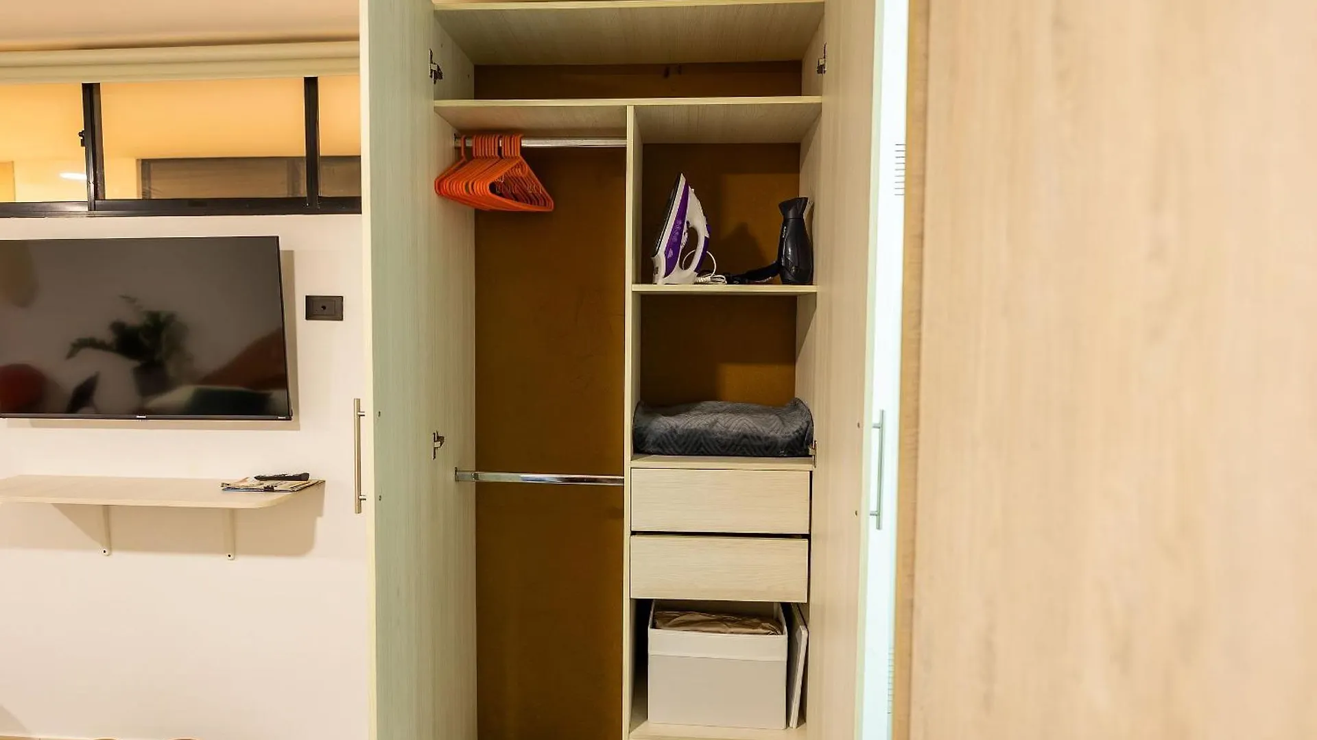 Apartamento Tranvia 40 - Amoblados Velasquez Medellín