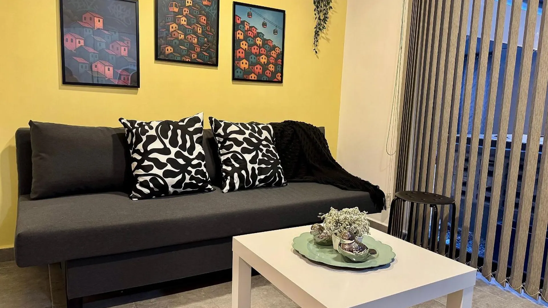 Apartamento Tranvia 40 - Amoblados Velasquez Medellín