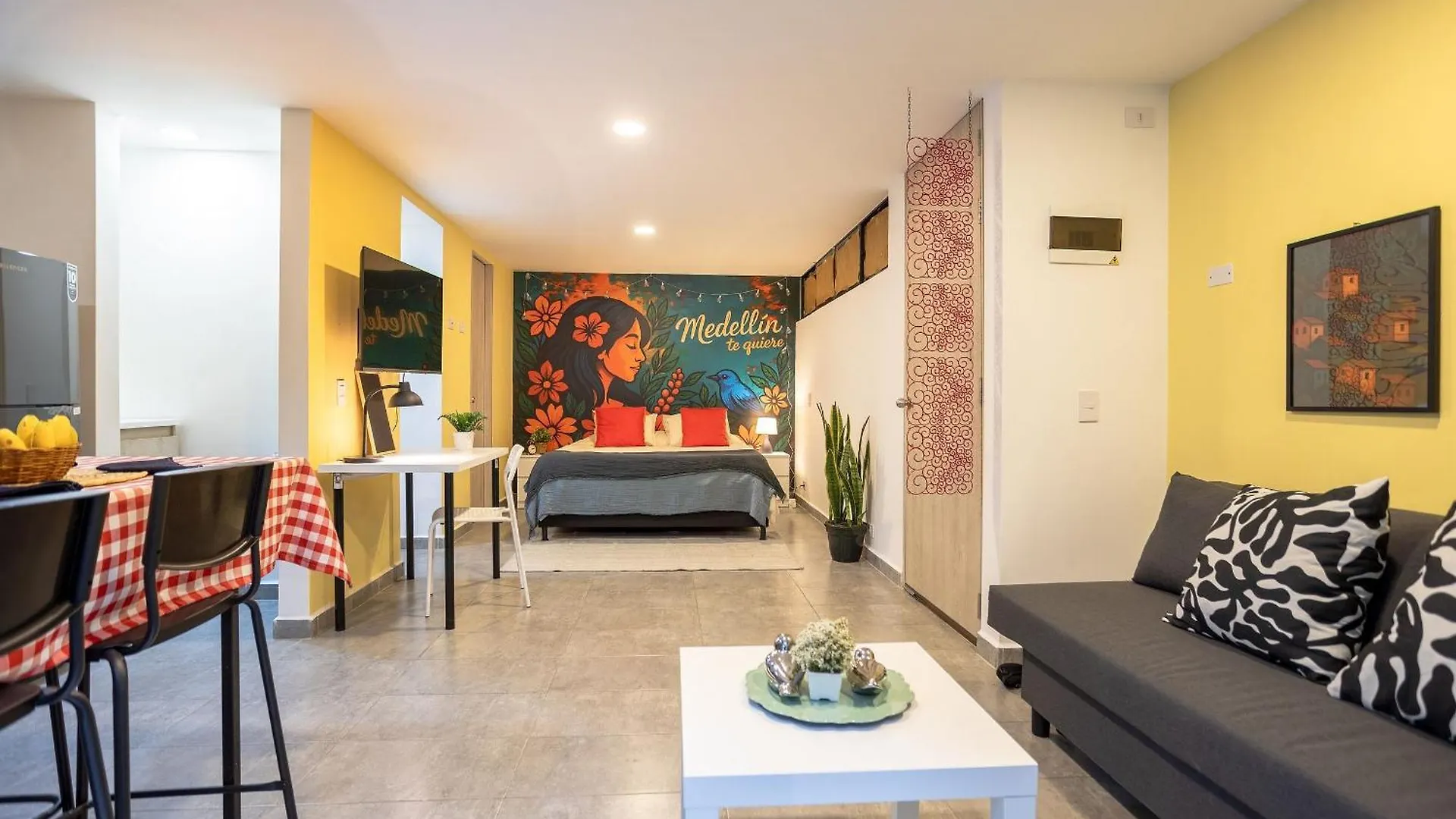Apartment Tranvia 40 - Amoblados Velasquez Medellin
