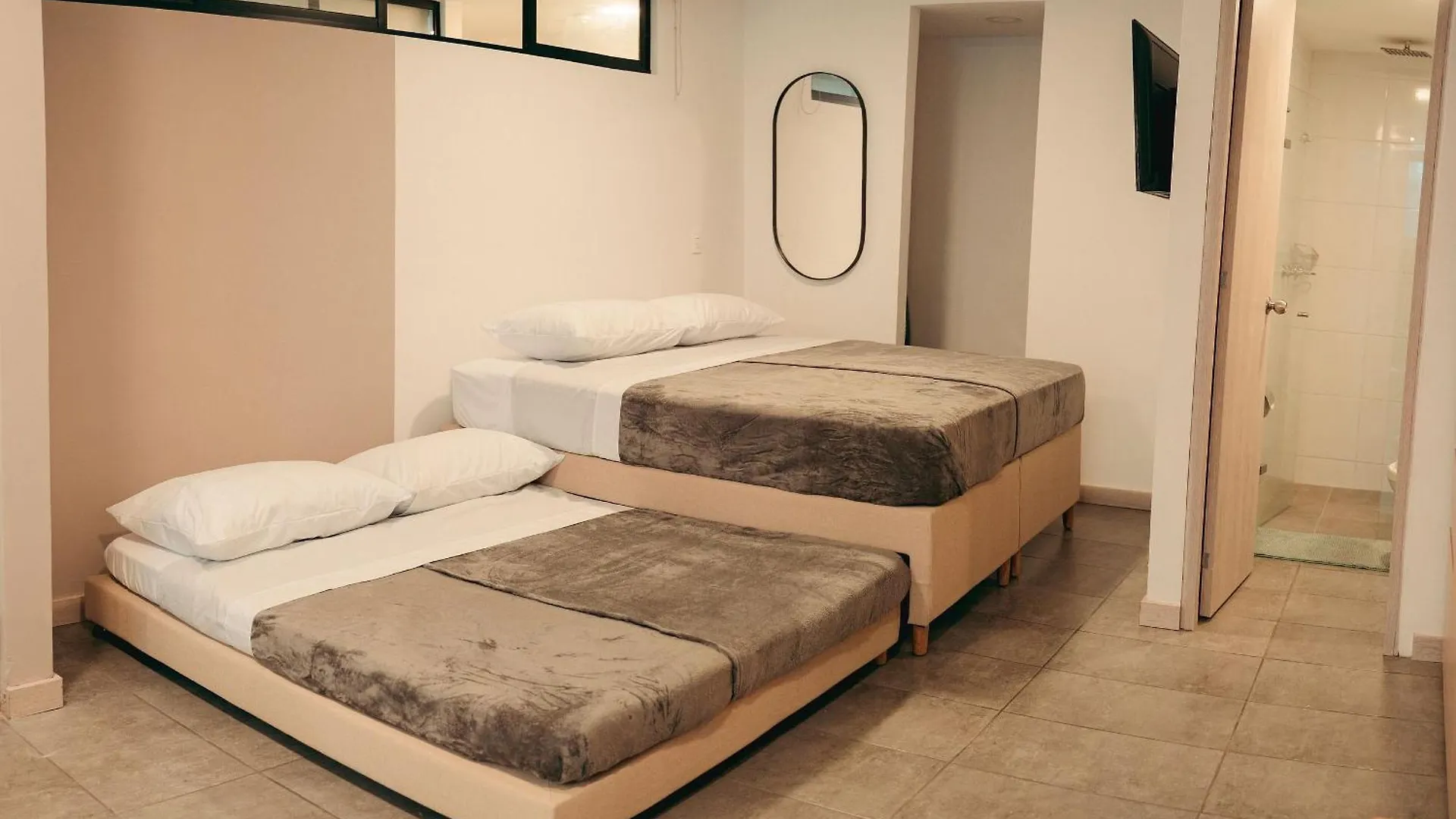 Apartment Tranvia 40 - Amoblados Velasquez Medellin